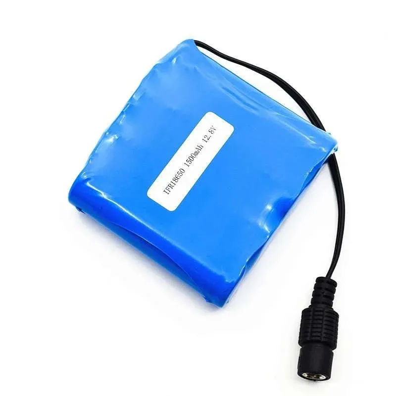 12,8 voltin LiFePO4-akku